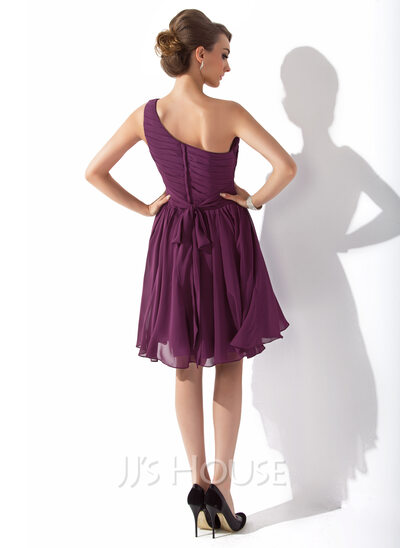 A-Line/Princess One-Shoulder Knee-Length Chiffon Bridesmaid Dress With Ruffle (007000918)