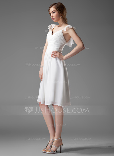A-Line/Princess V-neck Knee-Length Chiffon Bridesmaid Dress With Ruffle Beading (007004117)