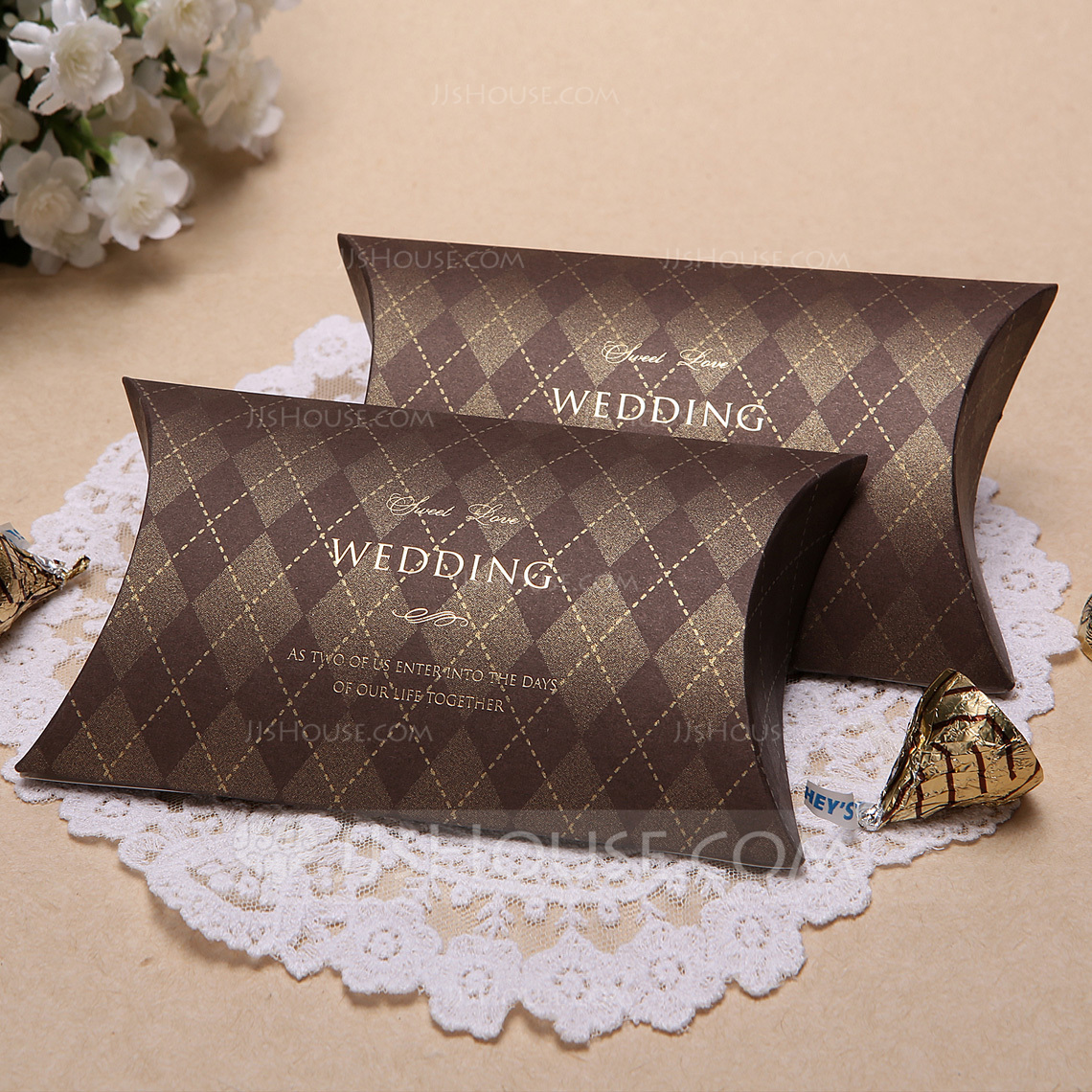 Classic Pillow Favor Boxes (Set of 12) (050028072) JJsHouse