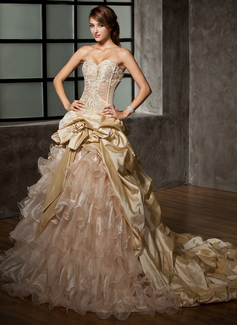 Ball-Gown Sweetheart Chapel Train Taffeta Organza Wedding Dress With Ruffle Beadwork Flower(s) (002008171)