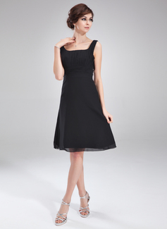 A-Line/Princess Square Neckline Knee-Length Chiffon Cocktail Dress With Ruffle (016021271)