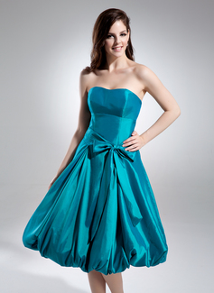 A-Line/Princess Strapless Tea-Length Taffeta Homecoming Dress With Ruffle (022009475)
