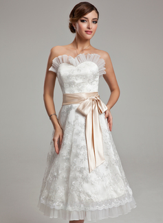 A-Line/Princess Sweetheart Knee-Length Tulle Charmeuse Lace Wedding Dress With Sashes (002000174)