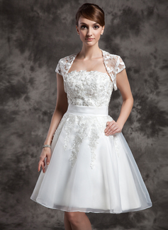 A-Line/Princess Strapless Knee-Length Organza Wedding Dress With Lace (002024081)