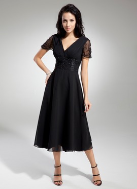 A-Line/Princess V-neck Tea-Length Chiffon Charmeuse Mother of the Bride Dress With Ruffle Beading (008014919)
