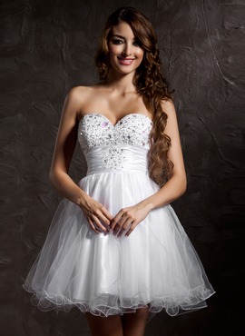 A-Line/Princess Sweetheart Short/Mini Tulle Homecoming Dress With Beading (022020899)