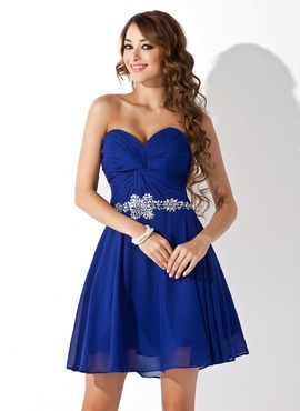 A-Line/Princess Sweetheart Short/Mini Chiffon Homecoming Dress With Ruffle Beading (022020989)