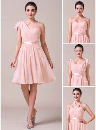 A-Line/Princess Sweetheart Knee-Length Chiffon Bridesmaid Dress With Ruffle Bow(s) 