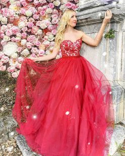 Robe Marquise/Princess Amoureux Balayage/Pinceau train Tulle Robe bal d'étudiant avec Brodé Paillettes (018187213)